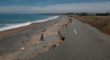 Erosion in sandy beach of New Zealand impacted (Photo by: Cyprien Bosserell, Earth Science New Zealand).